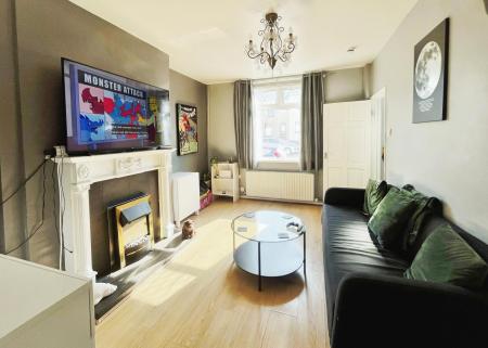 2 bedroom Terraced House for sale in Garvey Terrace, Lisburn, BT27