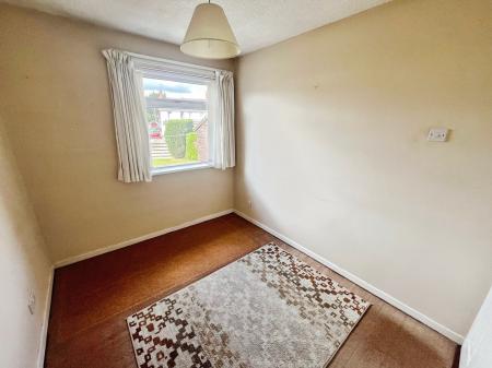 3 bedroom Semi-detached bungalow for sale in Greenwood, Lisburn, BT27