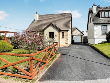 Hawthorn Hill, Kinallen, BT25