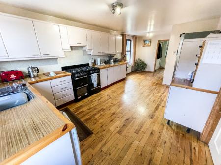 3 bedroom Detached house for sale in Hawthorn Hill, Kinallen, BT25