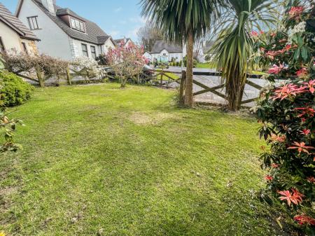 3 bedroom Detached house for sale in Hawthorn Hill, Kinallen, BT25