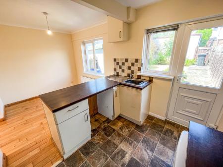 3 bedroom Terraced House for sale in Hertford Crescent, Lisburn, BT28