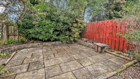 3 bedroom Semi-detached house for sale in Highgrove, Lisburn, BT27