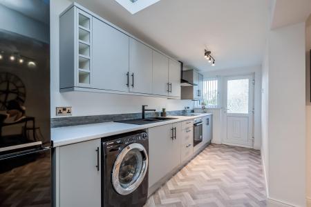 2 bedroom Terraced House for sale in Hillsborough Old Road, Lisburn, BT27