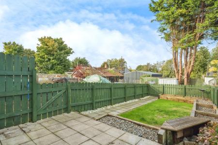 2 bedroom Terraced House for sale in Hillsborough Old Road, Lisburn, BT27