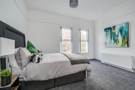 2 bedroom Terraced House for sale in Hillsborough Old Road, Lisburn, BT27