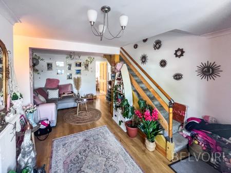 2 bedroom Terraced House for sale in Hillsborough Old Road, Lisburn, BT27