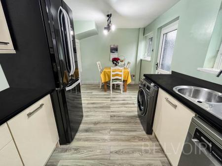 2 bedroom End of terrace house for sale in Hillview Avenue, Lambeg, BT27