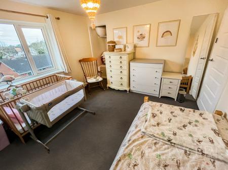 2 bedroom End of terrace house for sale in Hillview Avenue, Lambeg, BT27