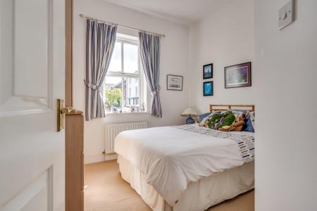 3 bedroom Town house for sale in Kilwarlin Avenue, Hillsborough, BT26