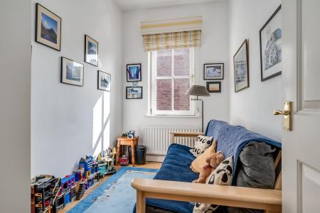 3 bedroom Town house for sale in Kilwarlin Avenue, Hillsborough, BT26