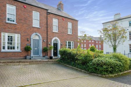 3 bedroom Town house for sale in Kilwarlin Avenue, Hillsborough, BT26