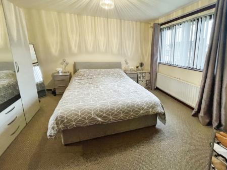 3 bedroom Detached house for sale in Knightsbridge, Lisburn, BT28