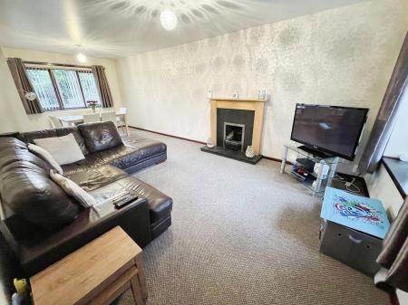 3 bedroom Detached house for sale in Knightsbridge, Lisburn, BT28