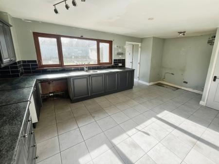 3 bedroom End of terrace house for sale in Knockburn Gardens, Lisburn, BT28