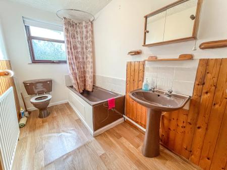 3 bedroom Terraced House for sale in Low Road, Lisburn, BT27