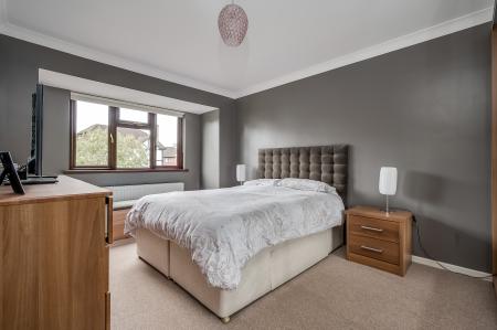 4 bedroom Detached house for sale in Mayfields, Lisburn, BT28