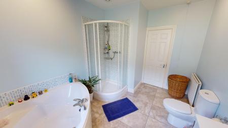 5 bedroom Detached house for sale in Monument Park, Hillsborough, BT26