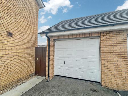 4 bedroom Detached house for sale in Mornington Avenue, Lisburn, BT28