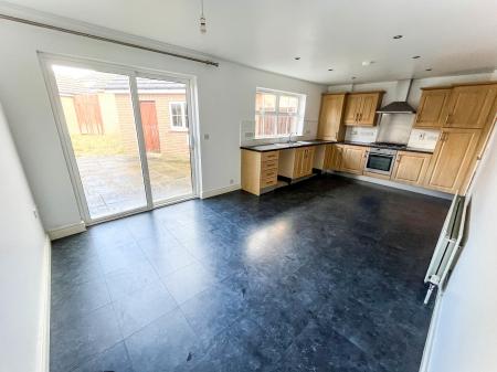 3 bedroom Semi-detached house for sale in Mornington Avenue, Lisburn, BT28