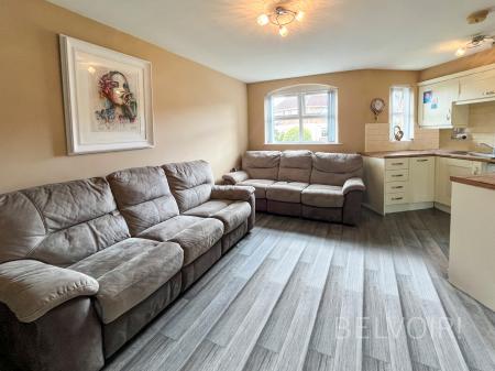 1 bedroom Apartment for sale in Mount Eagles Lodge, Dunmurry, BT17