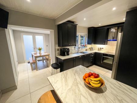 3 bedroom Terraced House for sale in Parkview, Lisburn, BT27