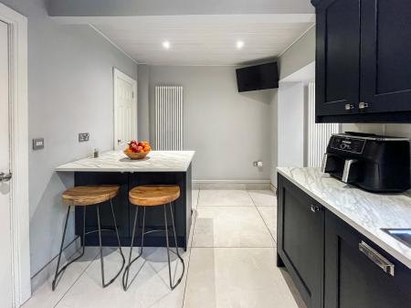 3 bedroom Terraced House for sale in Parkview, Lisburn, BT27