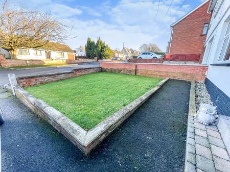 3 bedroom Semi-detached house for sale in Plantation Avenue, Lisburn, BT27