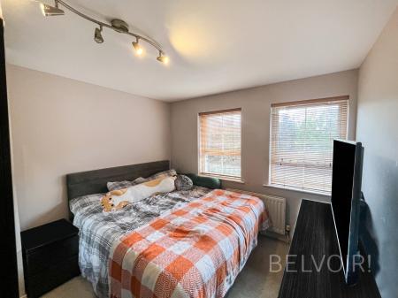 3 bedroom Town house for sale in Railway Cottages, Lambeg, BT27