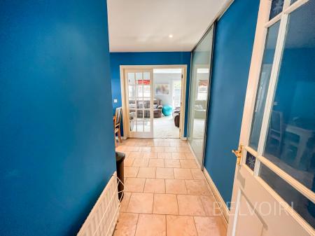 3 bedroom Town house for sale in Railway Cottages, Lambeg, BT27