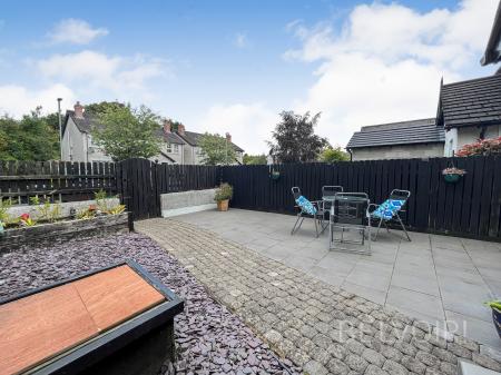 3 bedroom Town house for sale in Railway Cottages, Lambeg, BT27