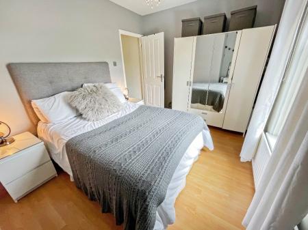 2 bedroom Terraced House for sale in Railway View, Lisburn, BT27