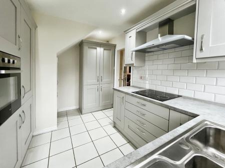 3 bedroom Semi-detached house for sale in Richmond Avenue, Lisburn, BT28