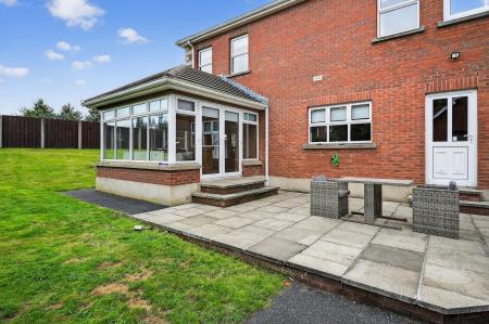 4 bedroom Detached house for sale in Rivergate Lane, Lisburn, BT27