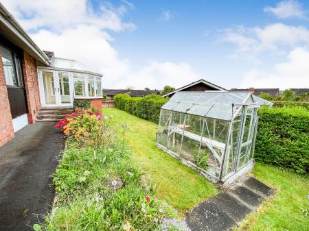3 bedroom Detached house for sale in Rosemary Drive, Lisburn, BT28