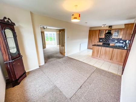 3 bedroom Detached house for sale in Rosemary Drive, Lisburn, BT28