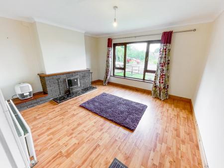3 bedroom Semi-detached house for sale in Sandymount Close, Lisburn, BT27