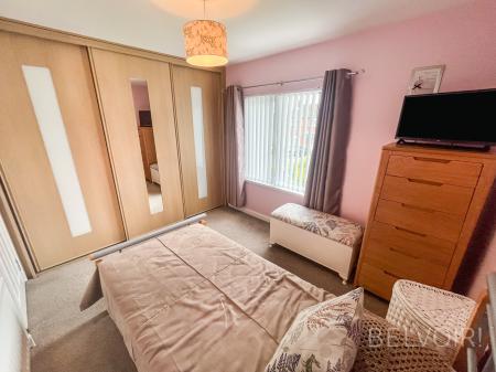 2 bedroom Terraced House for sale in Sandymount, Lisburn, BT27