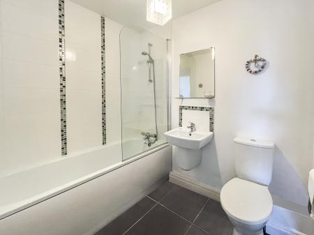 2 bedroom Apartment for sale in Sir Richard Wallace Walk, Lisburn, BT28