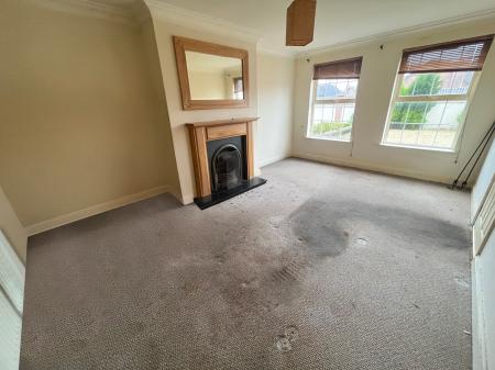 4 bedroom Semi-detached house for sale in Sprucefield Close, Lisburn, BT27