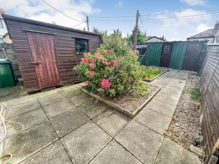 2 bedroom End of terrace house for sale in Strathearne Place, Lisburn, BT27