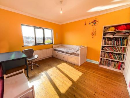 4 bedroom Detached house for sale in The Granary, Waringstown, BT66