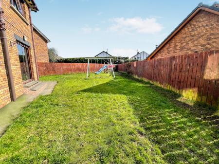 4 bedroom Detached house for sale in The Granary, Waringstown, BT66