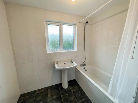 4 bedroom Town house for sale in Victoria Crescent, Lisburn, BT27