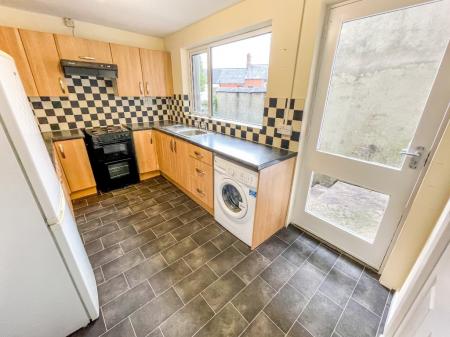 4 bedroom Town house for sale in Victoria Crescent, Lisburn, BT27