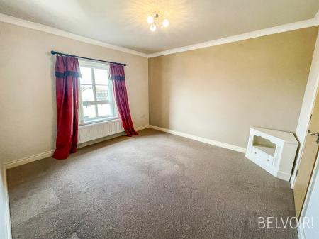 2 bedroom Flat to let in Mornington Gardens, Lisburn, BT28