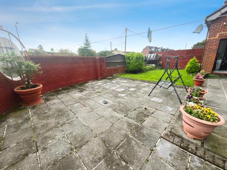 4 bedroom Detached house for sale in Rosevale Meadows, Lisburn, BT28