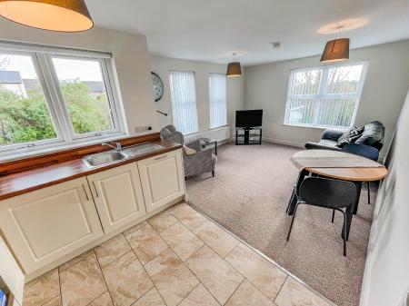 2 bedroom Apartment for sale in Hillsborough Road Mews, Lisburn, BT28