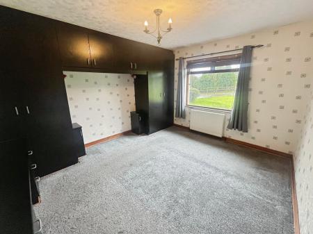 4 bedroom Bungalow to let in Lough Road, Lisburn, BT28