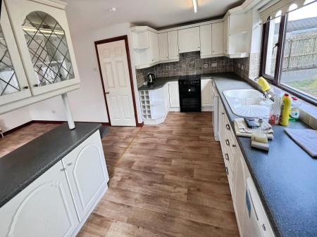 5 bedroom Detached house to let in Lurganure Road, Lisburn, BT28